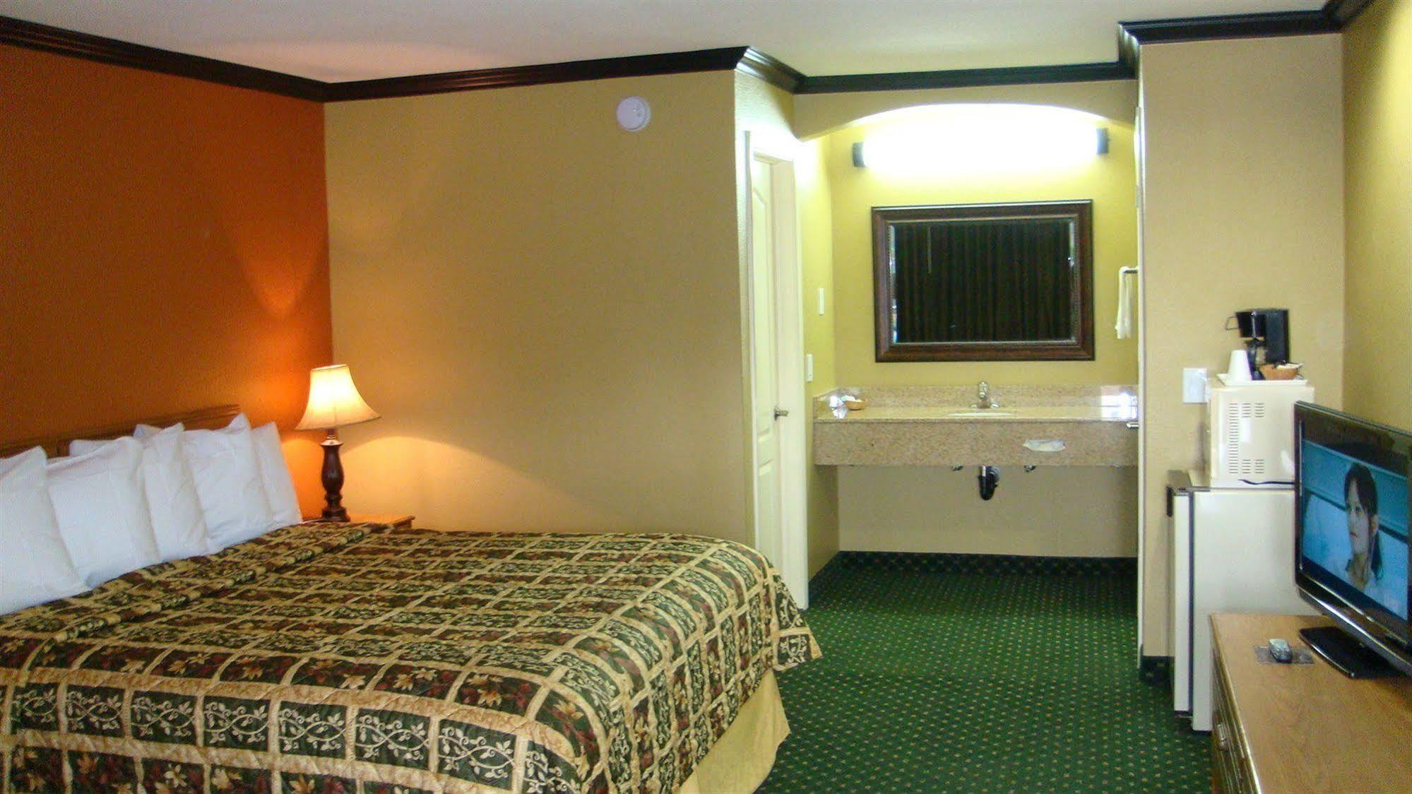 Motel Sunset 2*